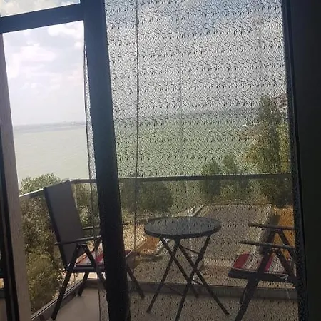 Apartament Garsoniera Perla Verde-solid 3